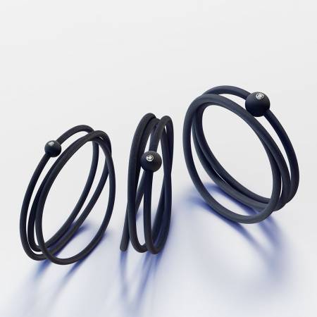 Schmuck - Kautschuk und Diamanten