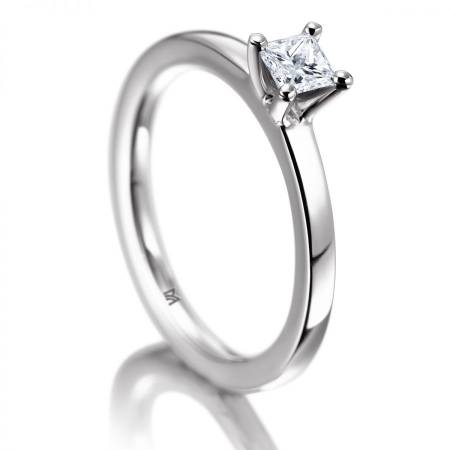 Verlobungsring / Antragsring, Weißgold mit Diamant