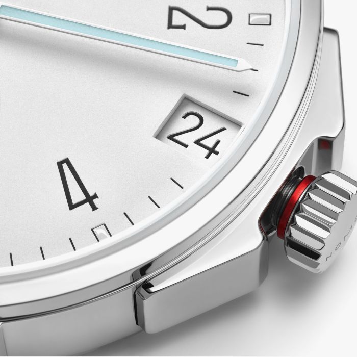 NOMOS  Ahoi neomatik 38 Datum - Krone