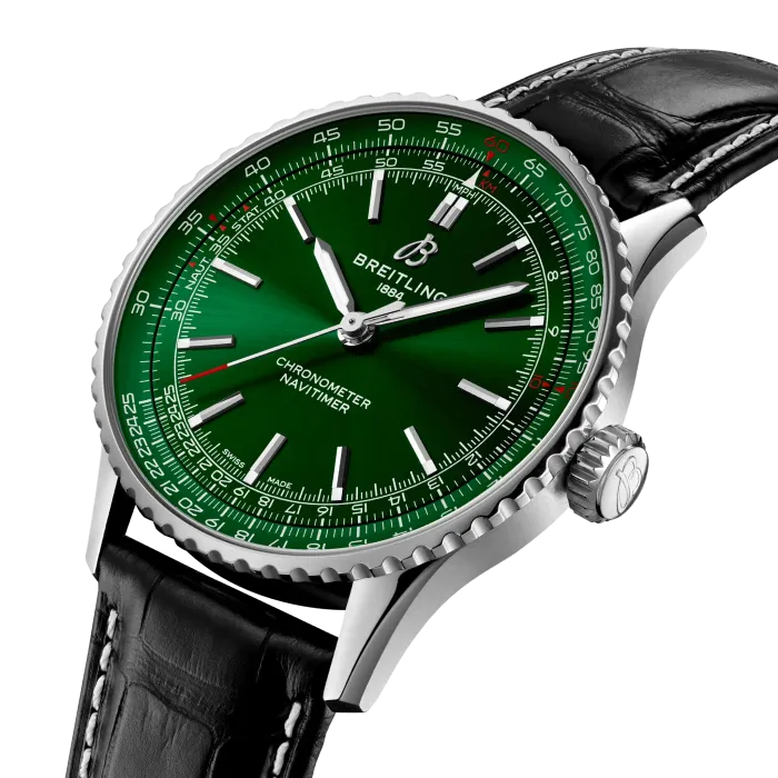 BREITLING Navitimer Automatic 41 - seitliche Ansicht