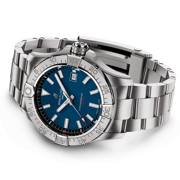 BREITLING Avenger Automatic 42, A17328101C1A1