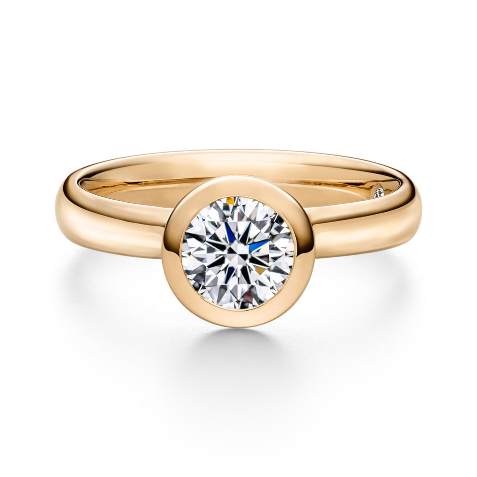 "Love of my Life", Diamantring Gelbgold mit Hauptstein und Unterstein