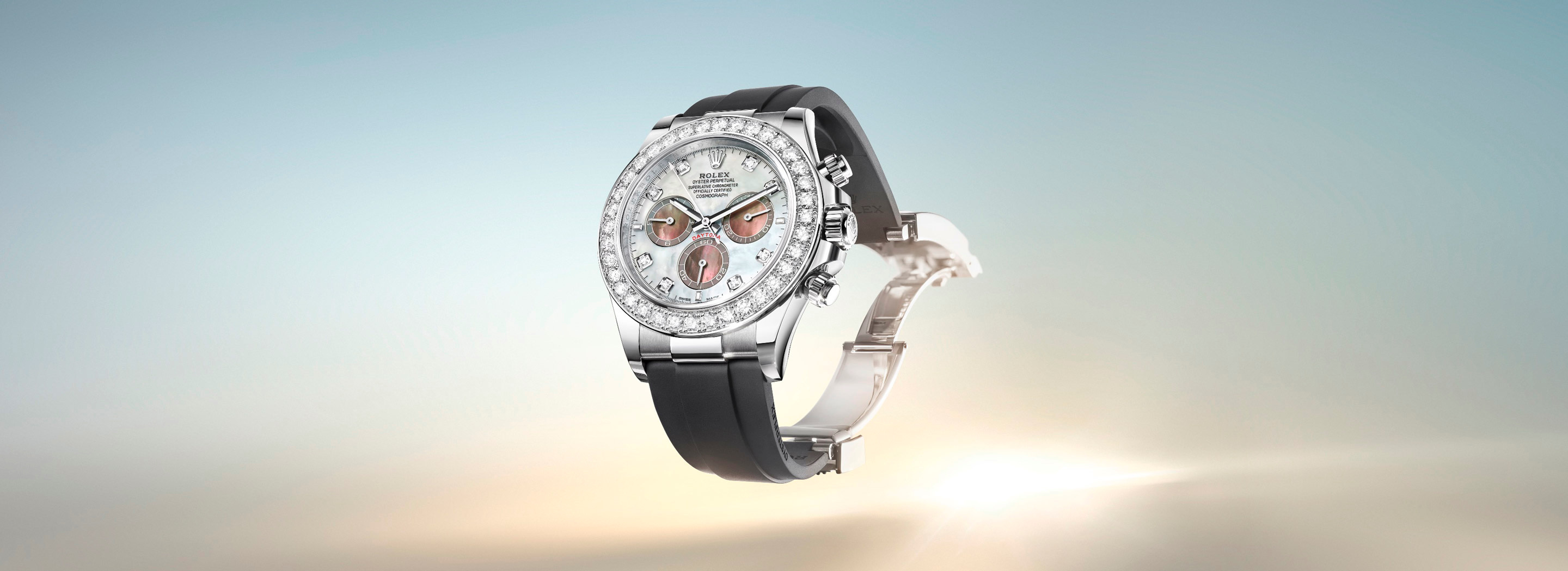 Cosmograph Daytona in 18 Karat Weißgold mit Diamantlünette
