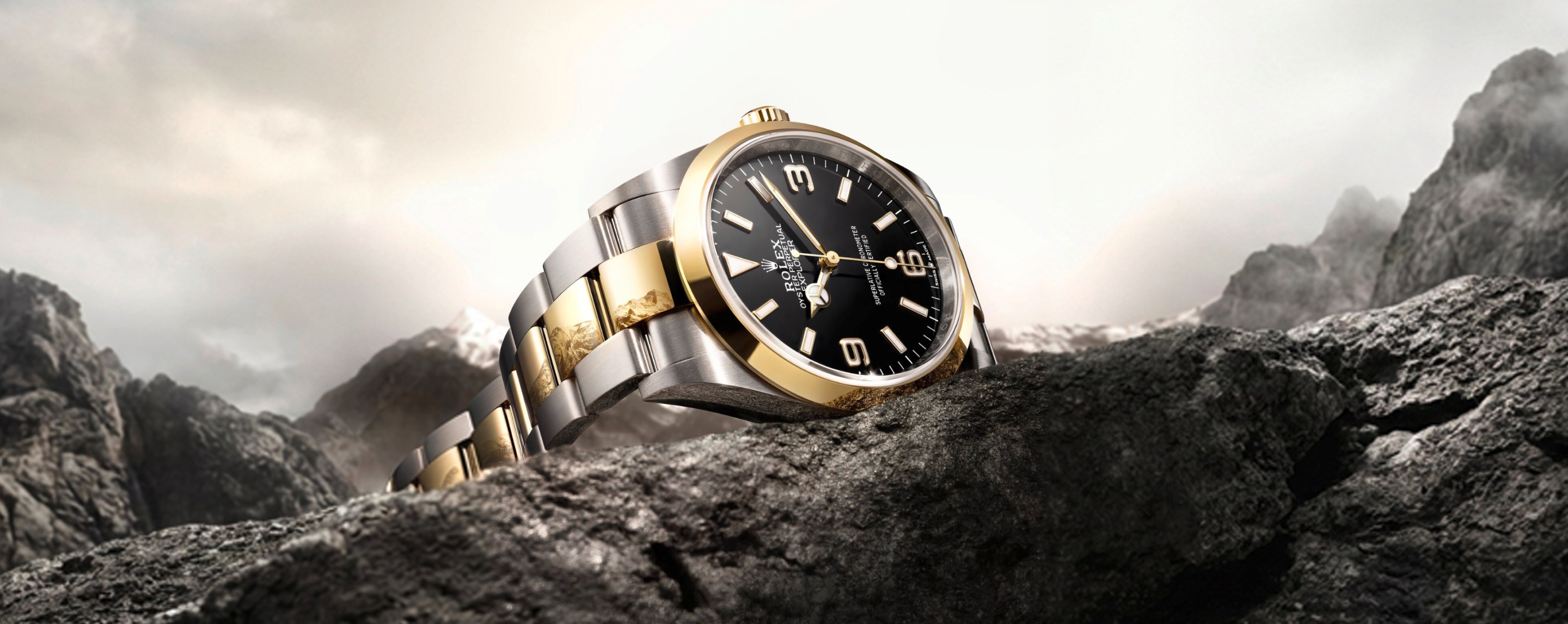 Alle drei Modelle sind mit dem Oyster-Band versehen, einem dreireihigen Armband, das sich durch seine Robustheit auszeichnet.