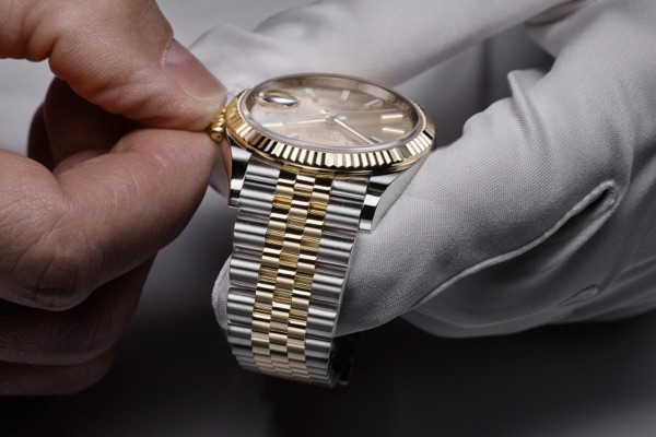 Wartung Ihrer Rolex-Uhr