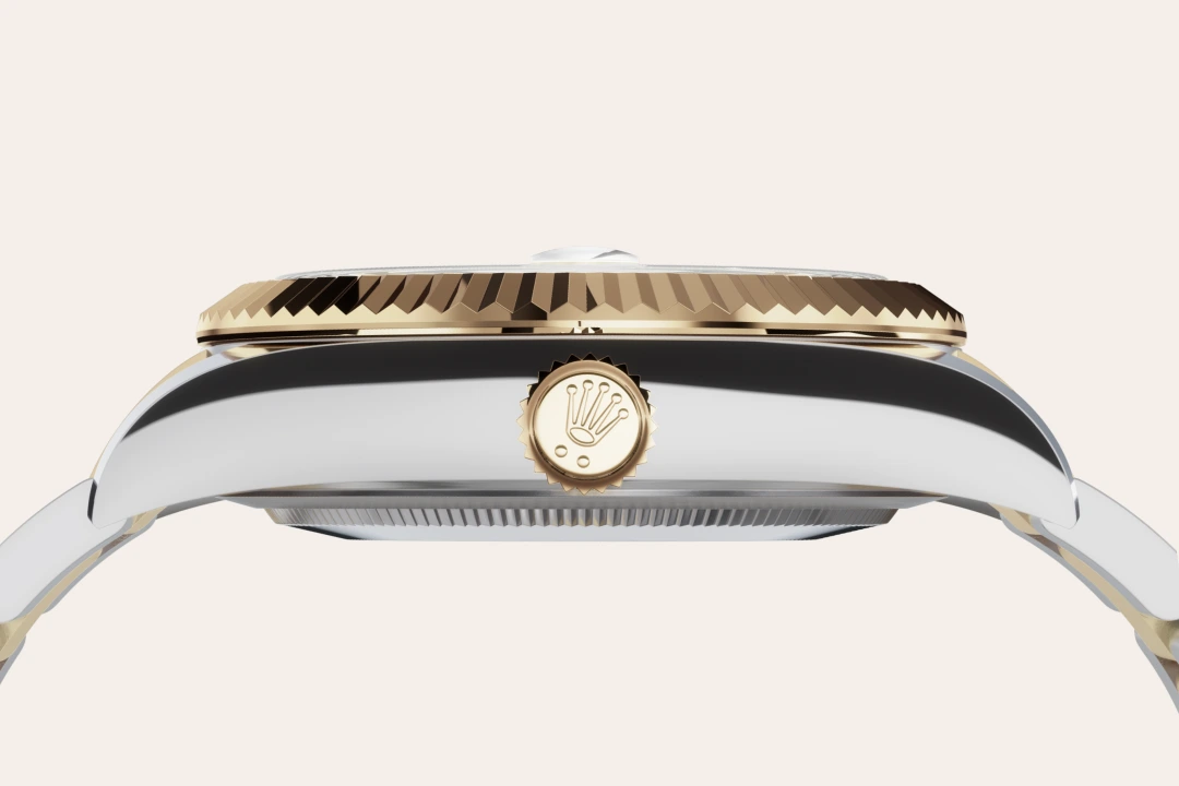 Rolex Sky-Dweller, Rolesor gelb